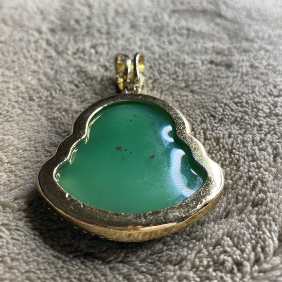 Jade Buddha Pendant - Picture 4 of 4